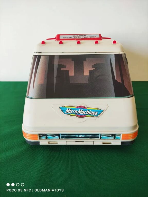 5337288  Micro Machines Camper Citt